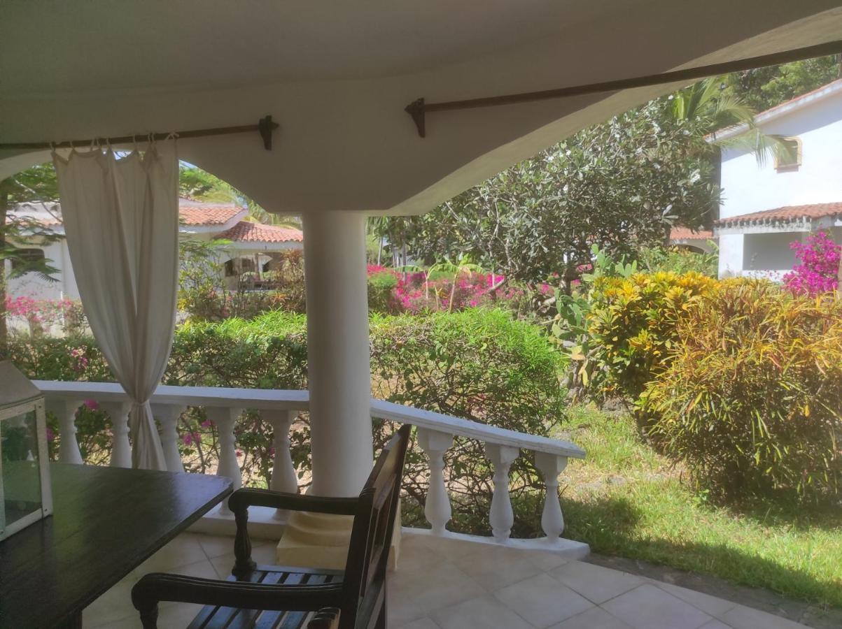 2Livu Villas Watamu Exterior foto