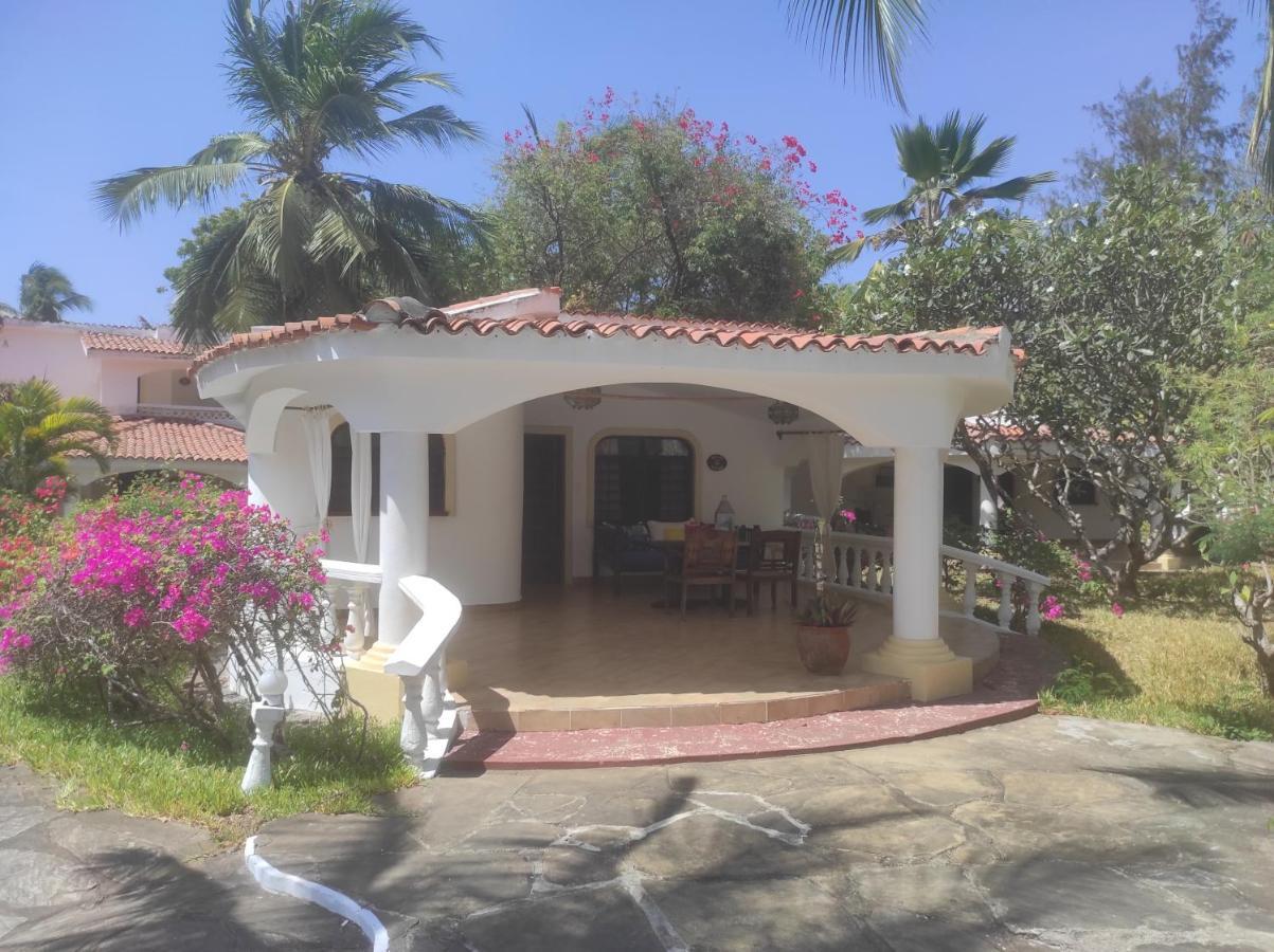 2Livu Villas Watamu Exterior foto